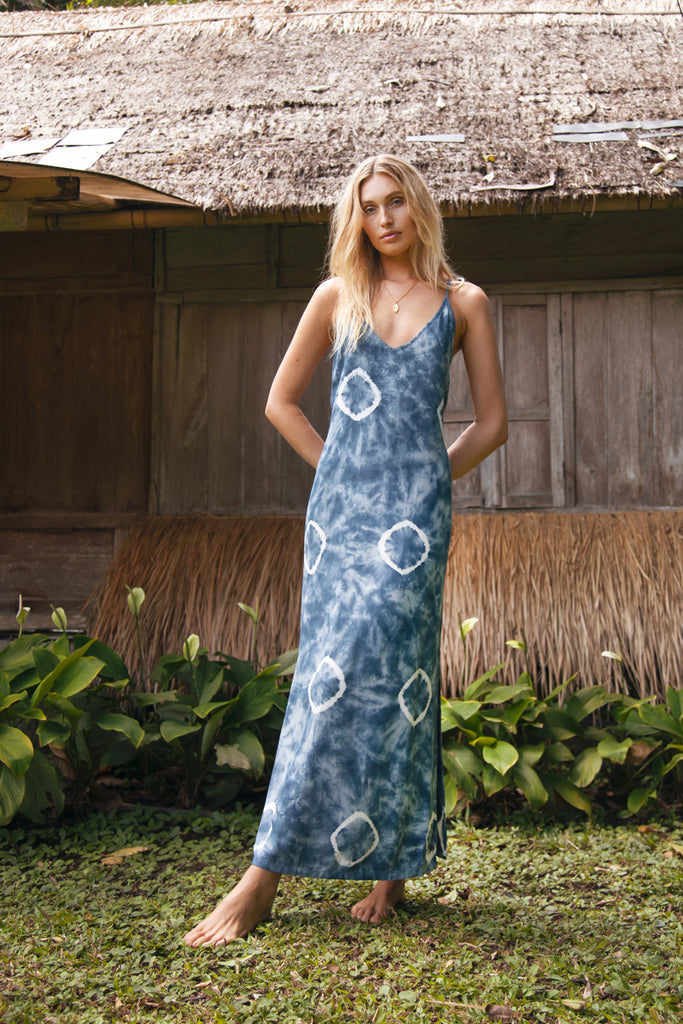 womens blue tie dye viscoe maxi dress